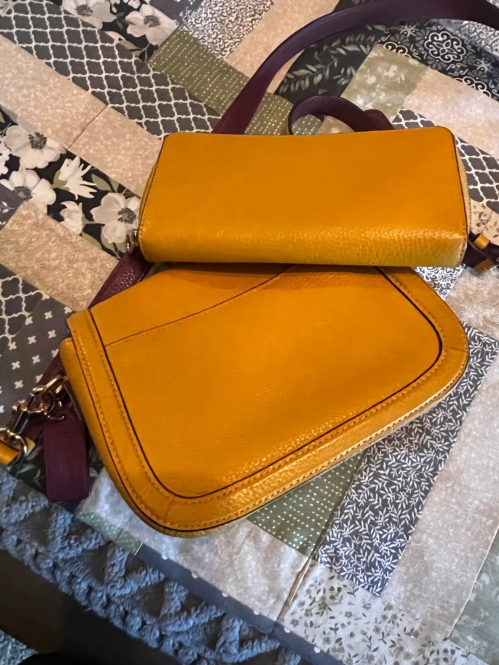 Coach Mustard Yellow Pebbled Leather Crossbody and Wallet Set - Picture 4 of 6